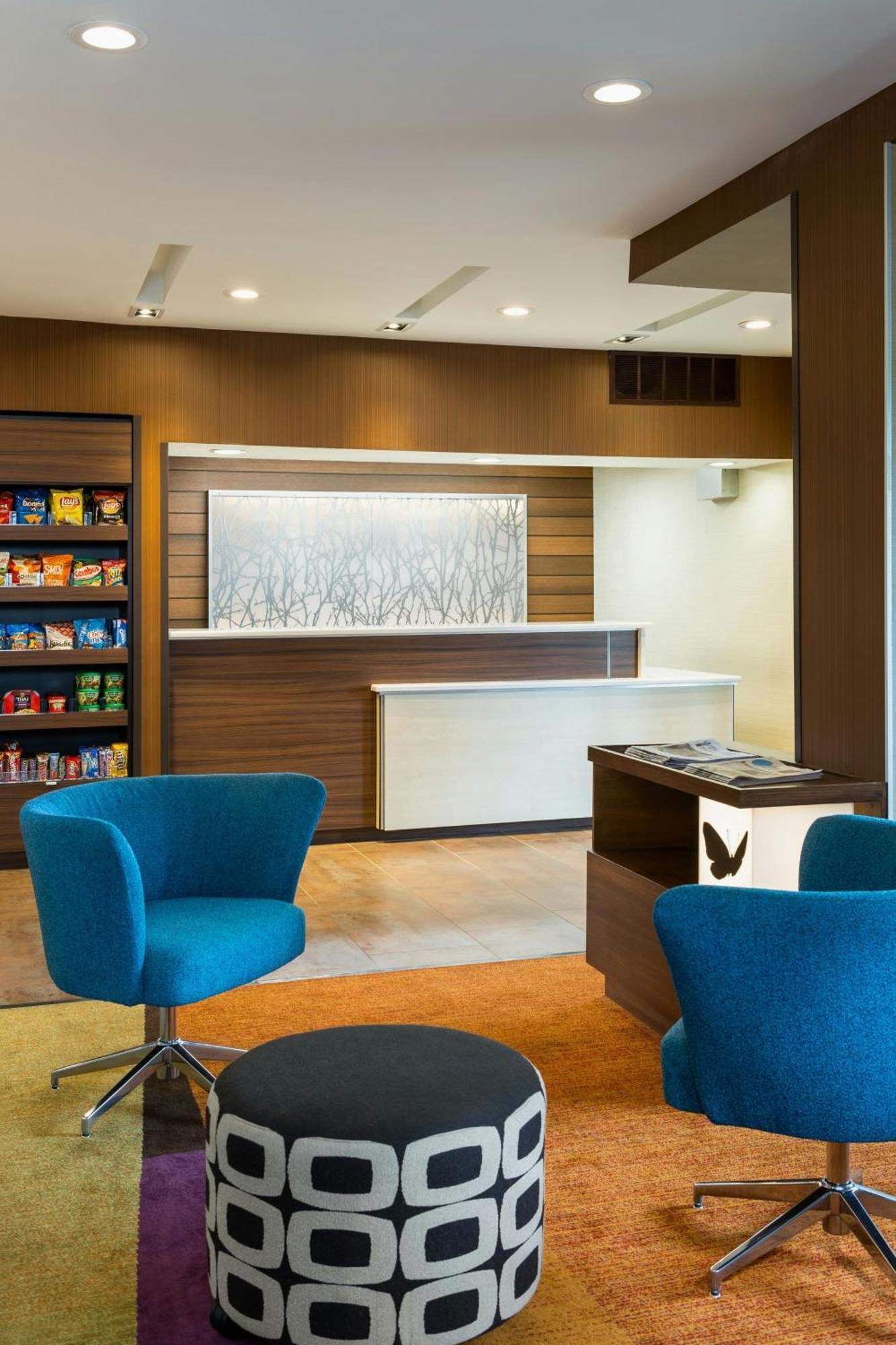 Hotel Fairfield And